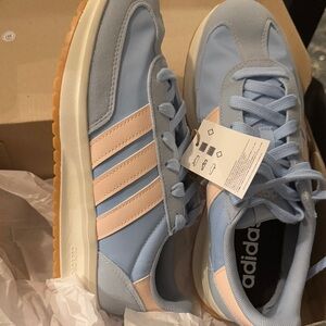 Adidas Women's Pastel Blue and Peach Sneakers